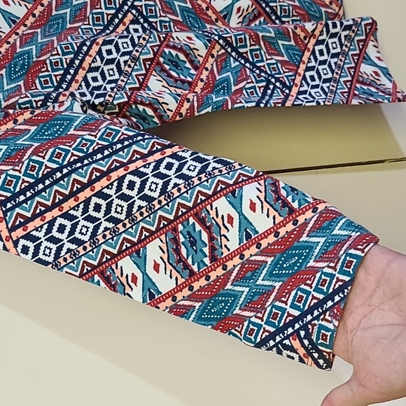 SALE!! Ruby Rd. Top - Picture 4 of 6